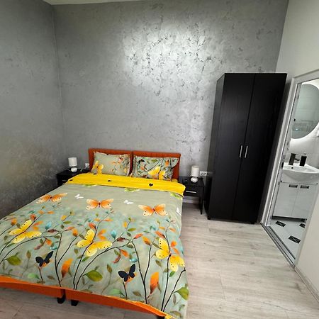 Mitic Apartmani 1 Ni Exteriér fotografie