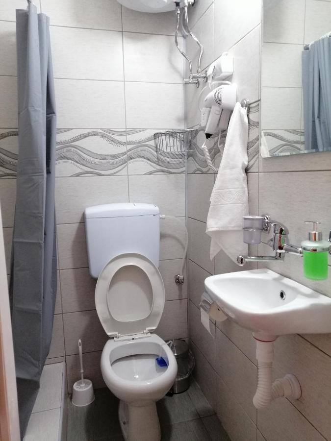 Mitic Apartmani 1 Ni Exteriér fotografie