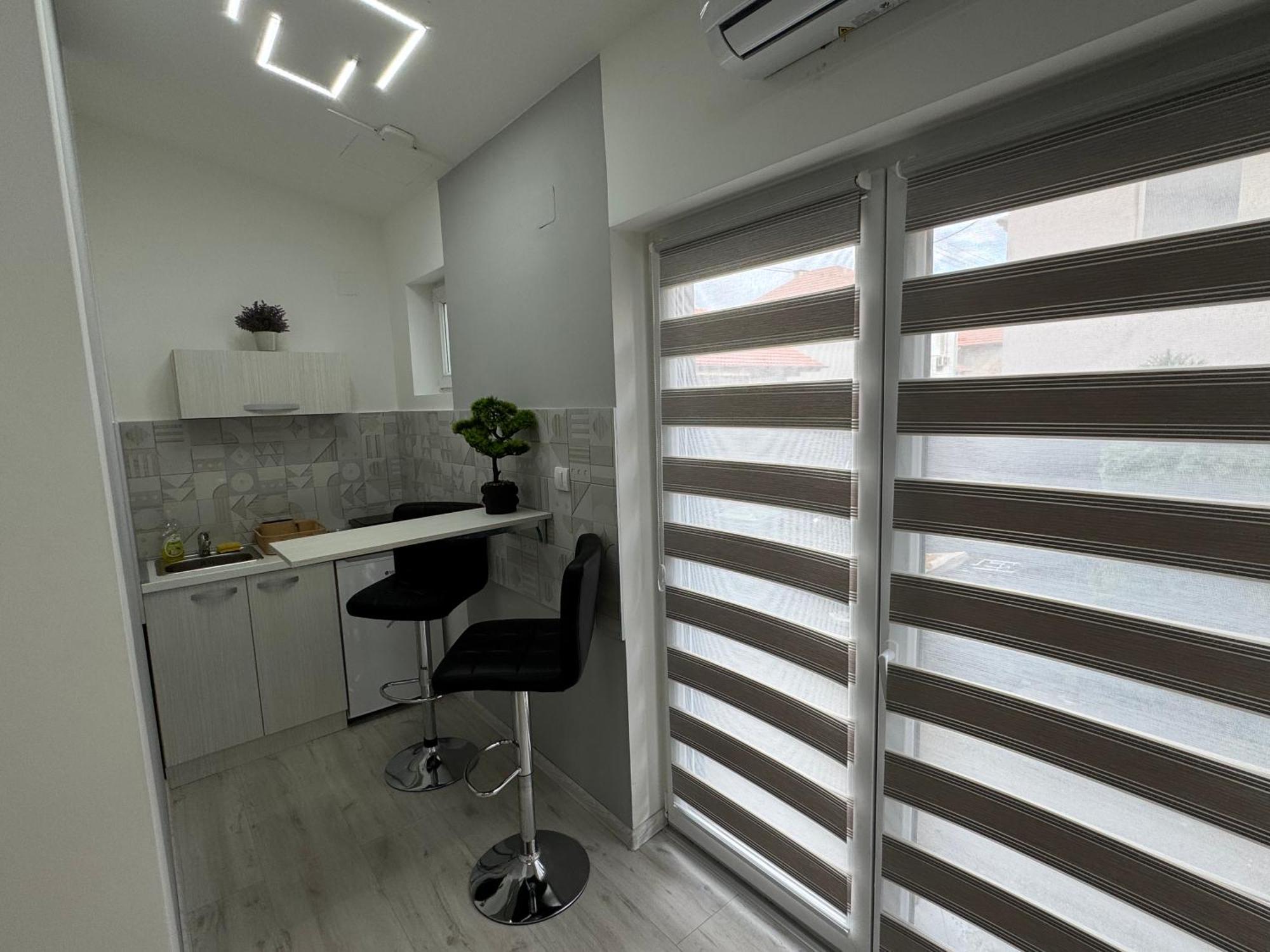 Mitic Apartmani 1 Ni Exteriér fotografie